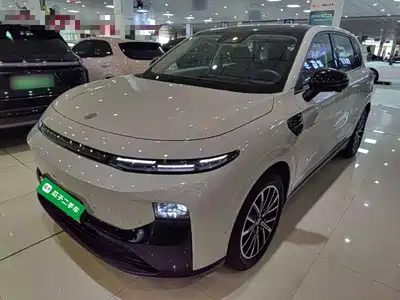 Leapmotor B10 2025