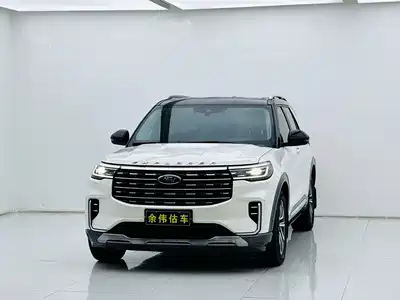 Ford Explorer 2023