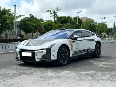 HiPhi Z 2023
