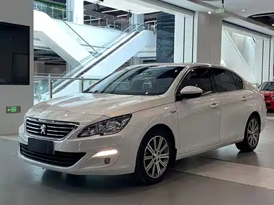 Peugeot 408 2016