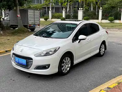 Peugeot 308 2015
