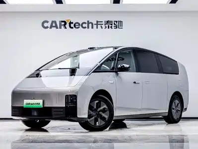 Li Auto MEGA 2025