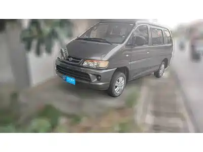 Dongfeng Fengxing Lingzhi 2014