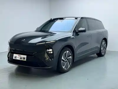NIO ES8 2024