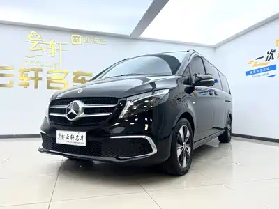 Mercedes-Benz V-Class 2024