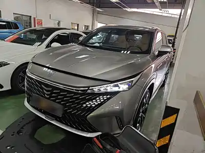Roewe RX5 New Energy 2022