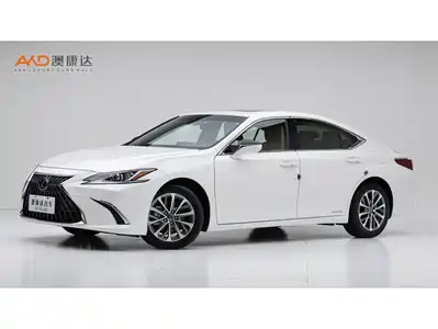 Lexus ES 2022