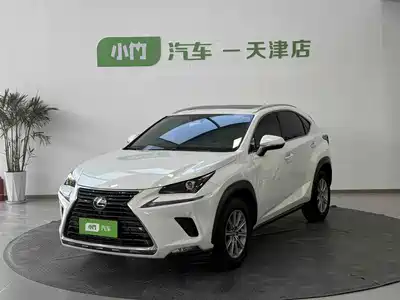 Lexus NX 2021