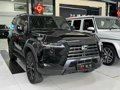 Lexus GX 2025