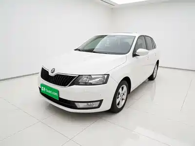 Škoda Rapid Spaceback 2016