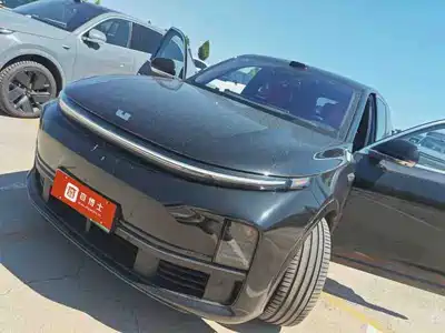 Li Auto L7 2025