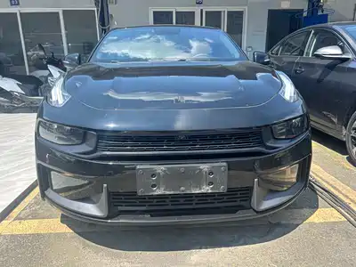 Lynk & Co 03 2020