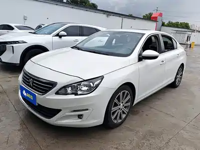 Peugeot 408 2015