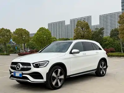 Mercedes-Benz GLC 2023