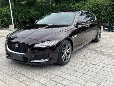 Jaguar XFL 2018
