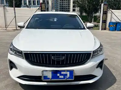 Geely Emgrand 2023
