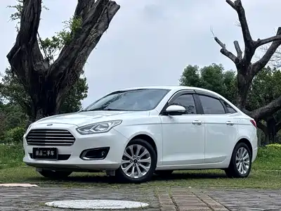 Ford Escort 2016