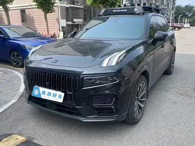 Lynk & Co 09 EM-P 2024