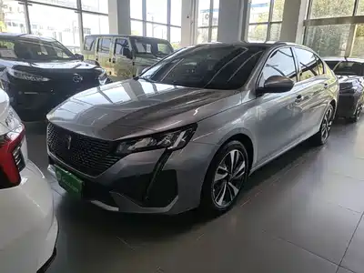 Peugeot 408 2025
