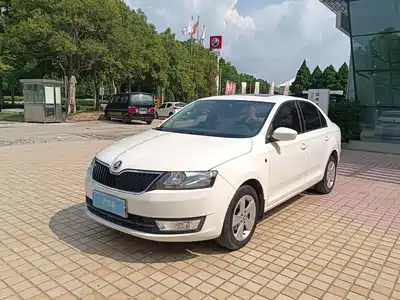 Škoda Rapid 2015