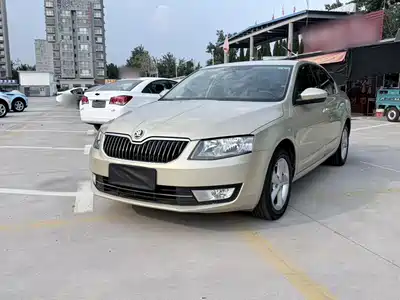 Škoda Octavia 2014
