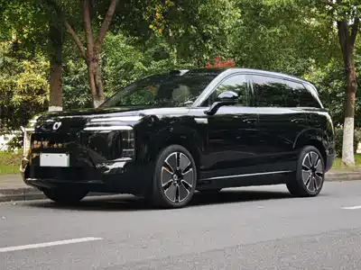 Denza N8L 2025