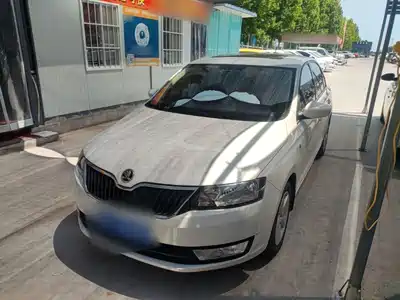 Škoda Rapid 2016