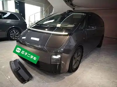 Li Auto MEGA 2024