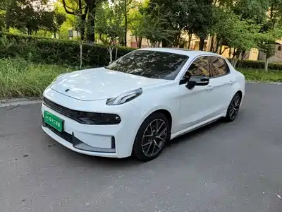 Lynk & Co 03 2020