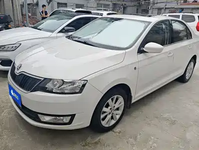 Škoda Rapid 2015