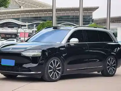 AITO Wenjie M9 2024