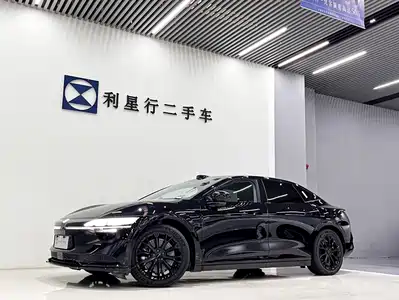 ZEEKR 007 2024