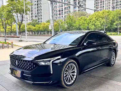Besturn B70 2023