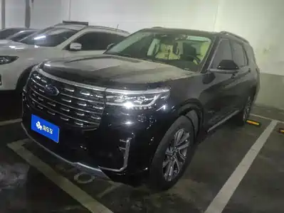 Ford Explorer 2025