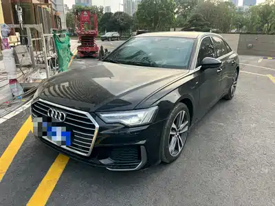Audi A6L 2022