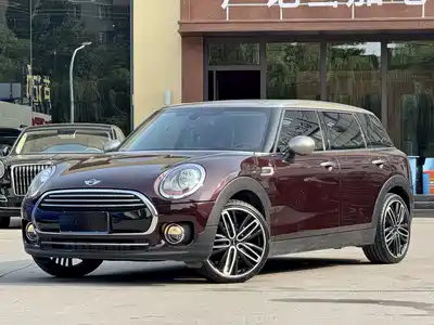 MINI CLUBMAN 2017
