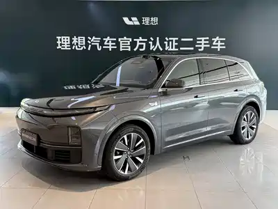 Li Auto L7 2025