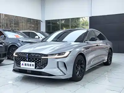 Lincoln Z 2024