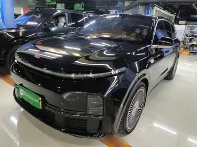 Li Auto L7 2025