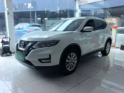 Nissan X-Trail 2025