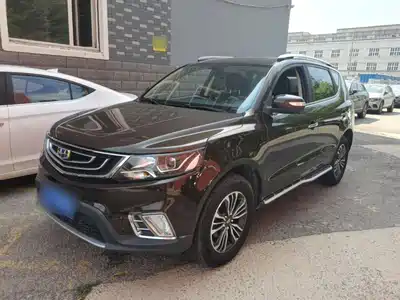 Geely Emgrand X6 2017