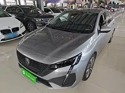 Peugeot 408 2025