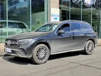 Mercedes-Benz GLC 2023