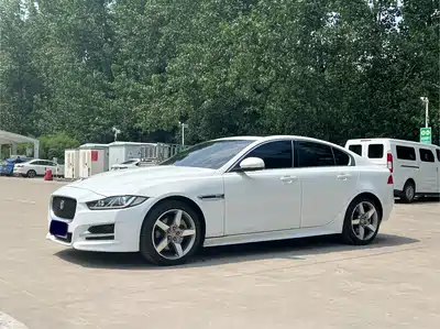 Jaguar XE 2016