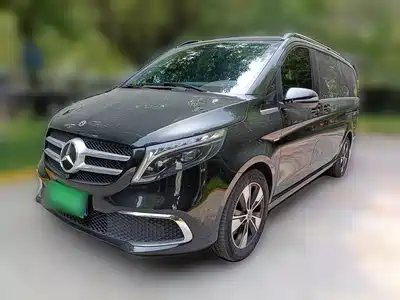 Mercedes-Benz V-Class 2024