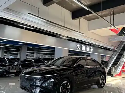 Wuling Motors Starlight 2025