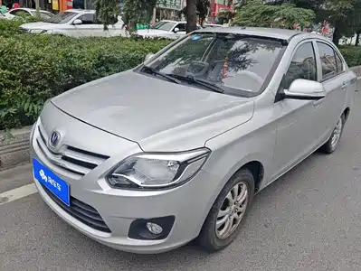 Changan Yuexiang V3 2015