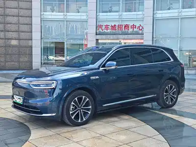 AITO Wenjie M7 2025