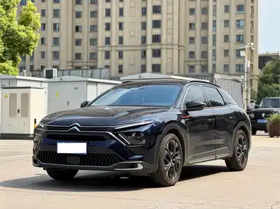 Citroën Versailles C5 X 2024