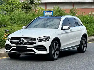 Mercedes-Benz GLC 2023